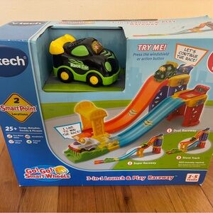 Go! Go! Smart Wheels 3-in-1 Launch & Play Raceway - Green and Yellow